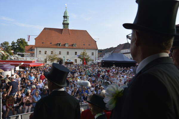 Bild vergr&ouml;&szlig;ern: S�ngerfest 2024