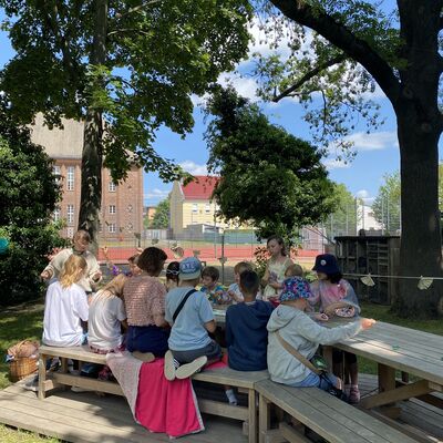 Bild vergr&ouml;&szlig;ern: Buntival der Grundschule Stadtmitte