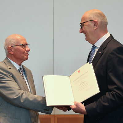 Bild vergr&ouml;&szlig;ern: Verleihung des Landesverdienstordens Juni 2025