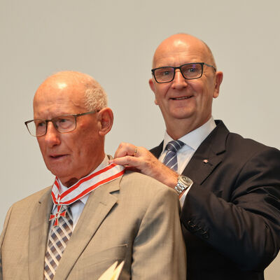 Bild vergr&ouml;&szlig;ern: Verleihung des Landesverdienstordens Juni 2025