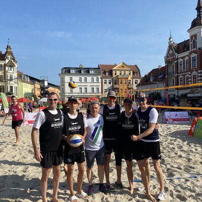Bild vergr&ouml;&szlig;ern: 13. Beachcup Finsterwalde Lettisches Team