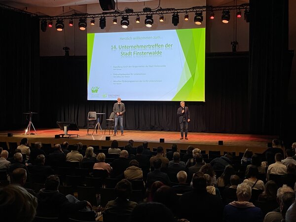 14. Unternehmertreffen Begr&uuml;&szlig;ung