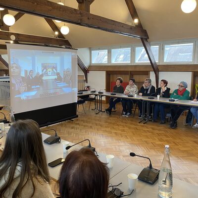 Bild vergr&ouml;&szlig;ern: Frauendelegation aus Finsterwalde zu Gast in Montataire