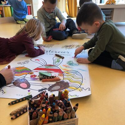 Bild vergr&ouml;&szlig;ern: Ostereiersuche_2026_Kita-S&auml;ngerstadt