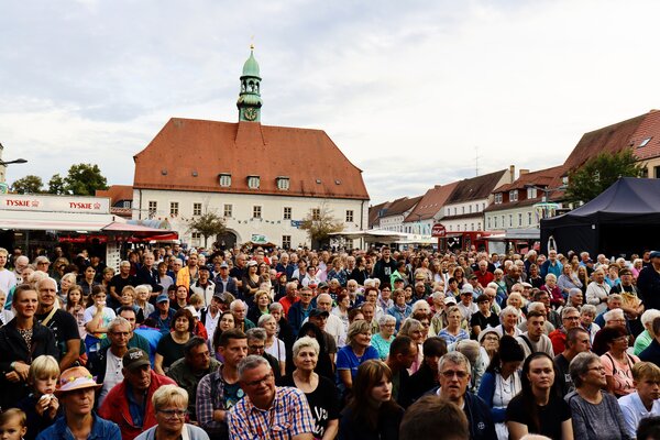 Bild vergr&ouml;&szlig;ern: Er�ffnung des S�ngerfests 2026
