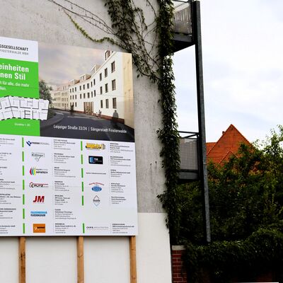 Bild vergr&ouml;&szlig;ern: Richtfest f�r den Neubau der Leipziger Stra�e 22-24 durch die Wohnungsgesellschaft der Stadt Finsterwalde (mbH)